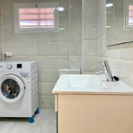 アパート At Caballos, Sea View With Pool And Parking ベニドルム